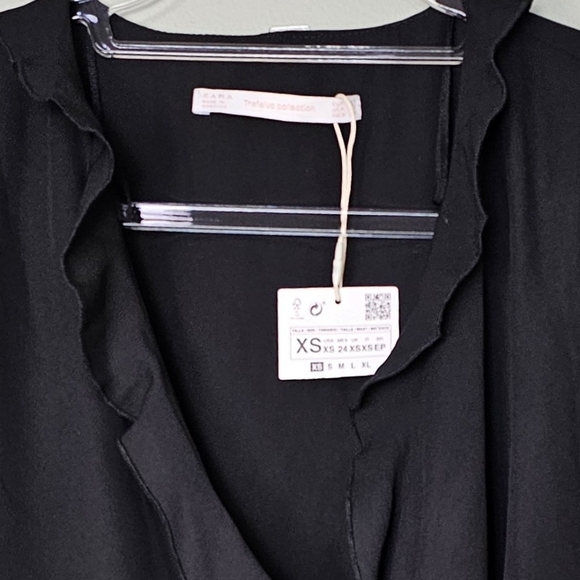 ZARA Trafaluc Collection Ruffled Black Wrap Waist Blouse, Cap Sleeves, XS - Picture 4 of 7